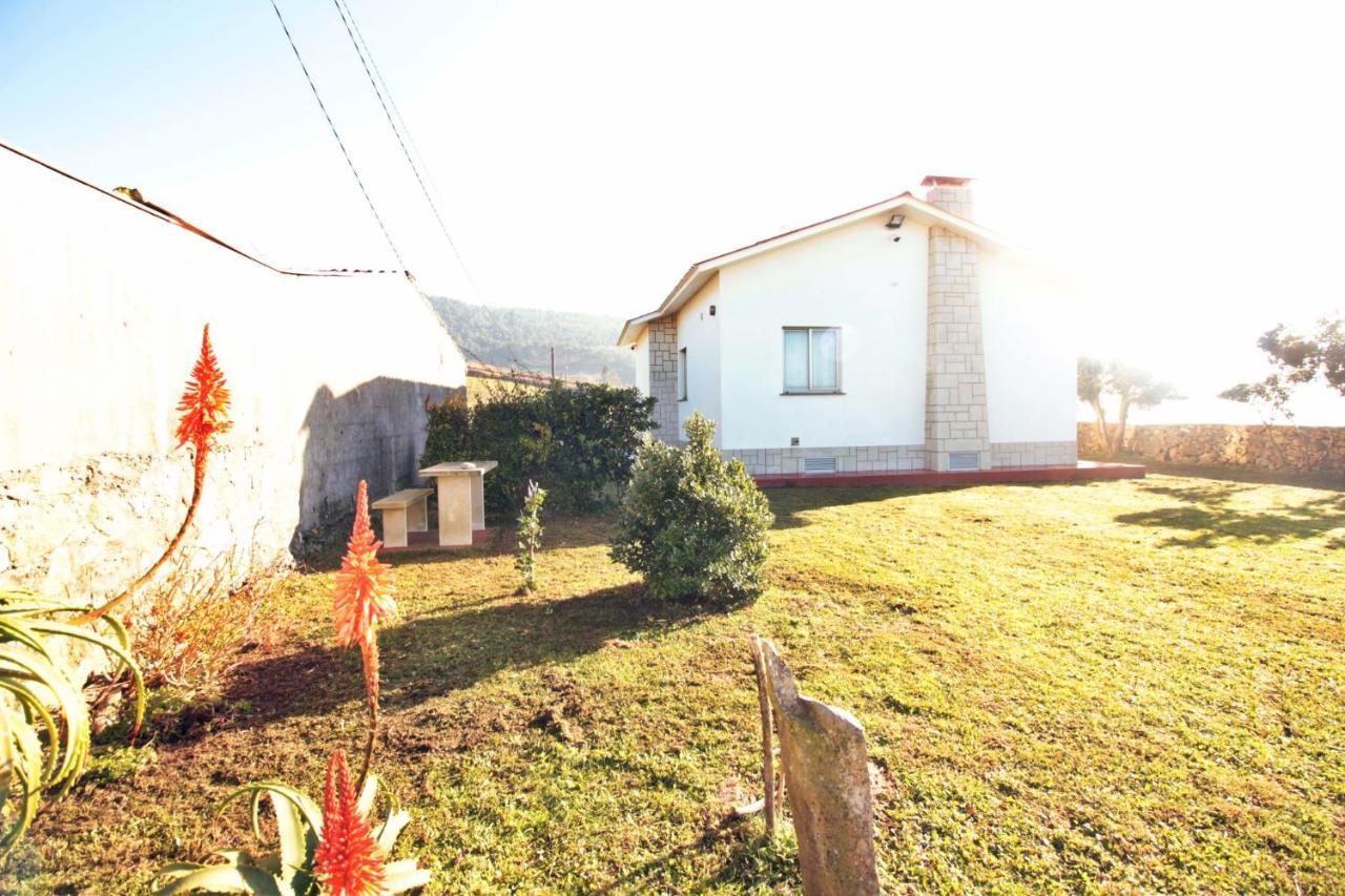 Vila Casa Farina Muxia Exteriér fotografie